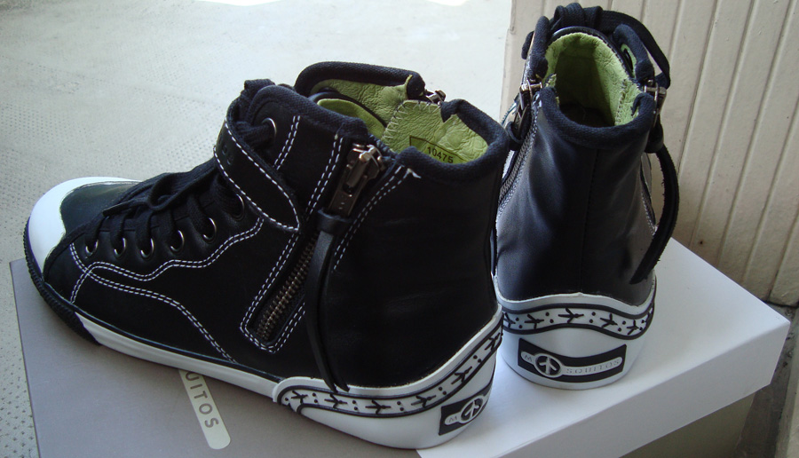 Baskets Montantes Vince Coleman Neuves En Boîte - Taille 9.5 US Femme, Couleur Gris Woodsmoke