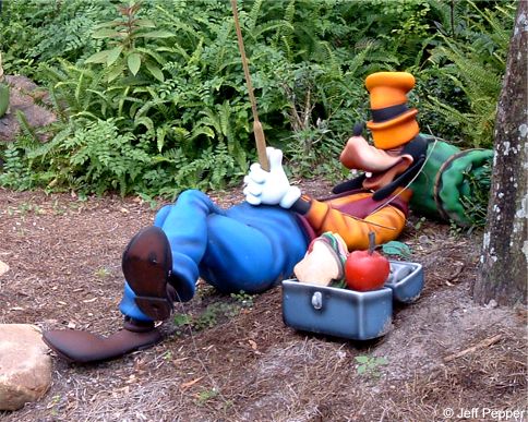 [Goofy+Fishing.jpg]