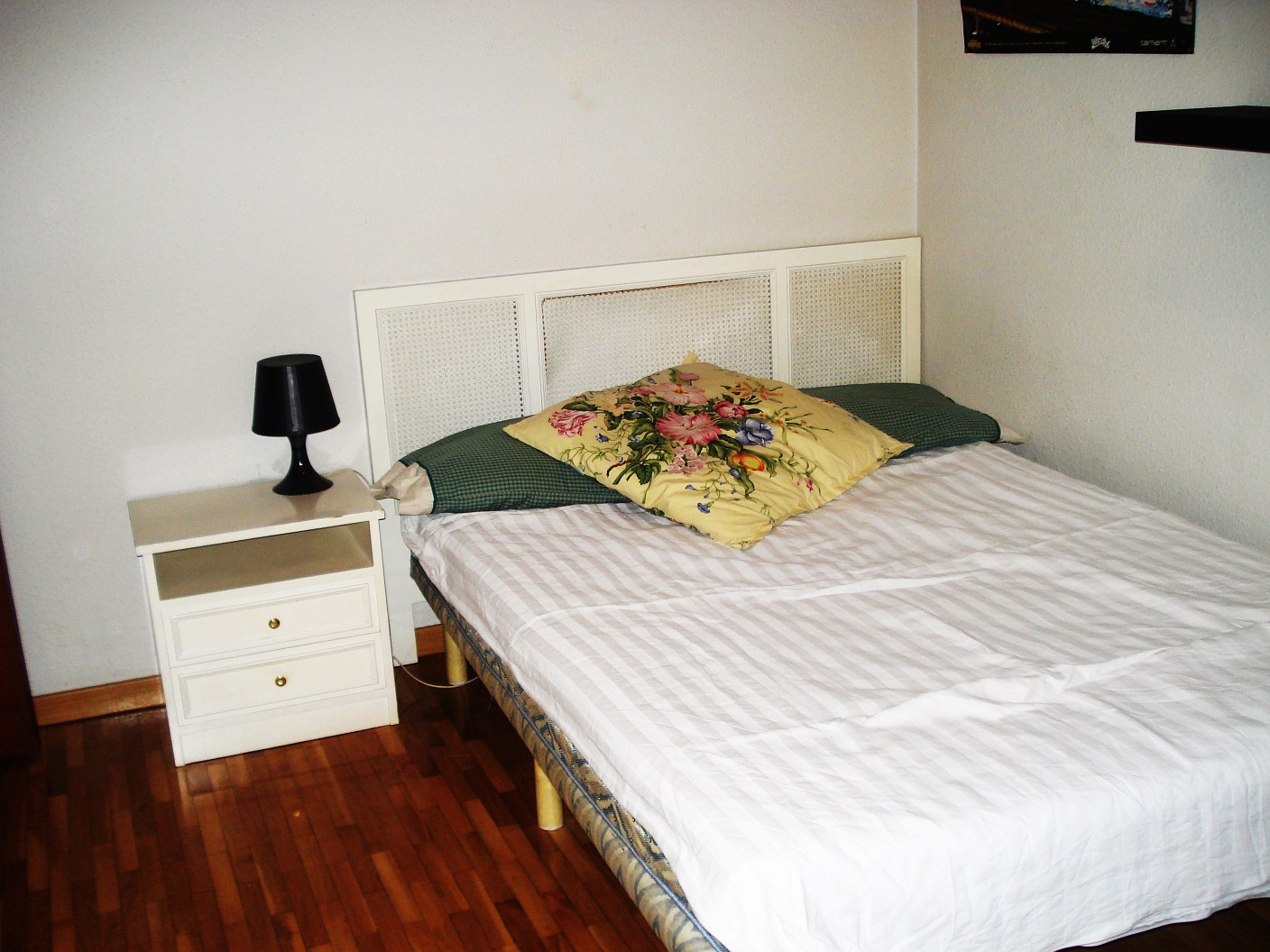 ARQUITECTURA & MORALIDAD: Visitantes de dormitorio