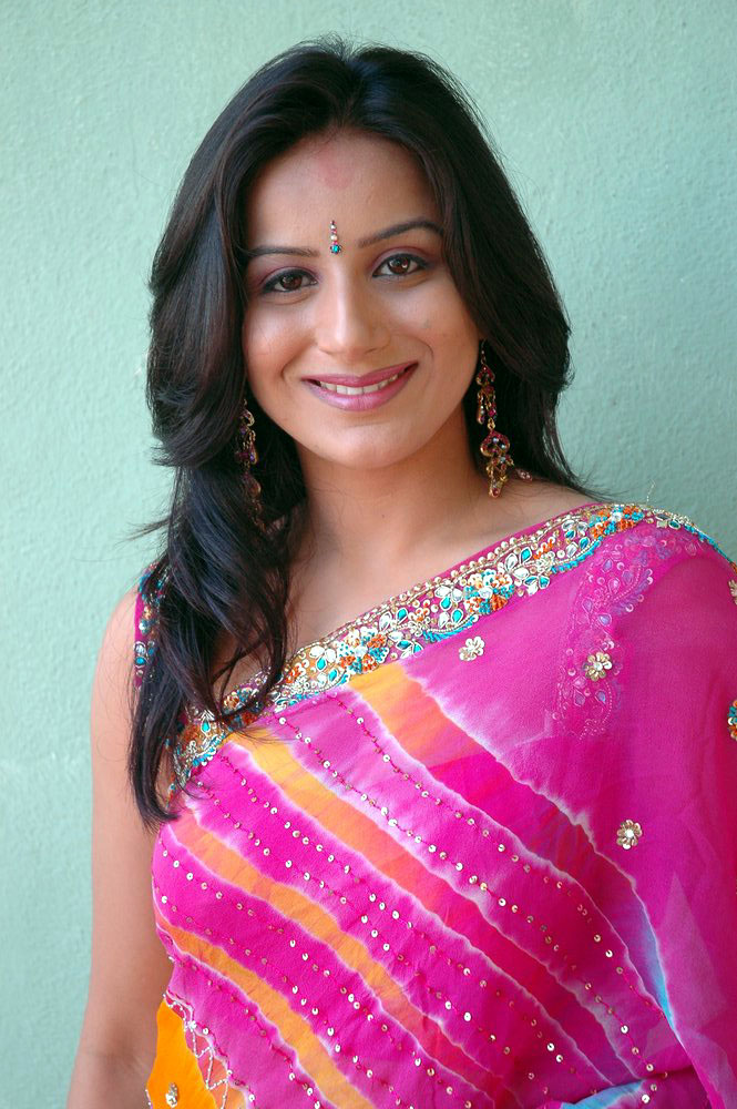 Hot Indian Actress Pooja Gandhi