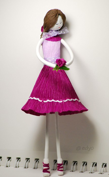 paper quilling belle doll