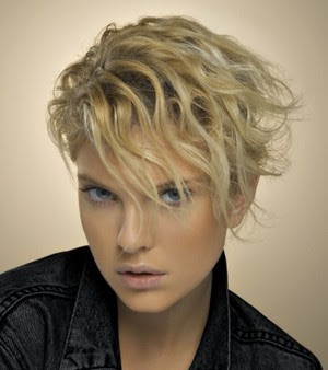 Women Cute and Cool Short Hairstyles