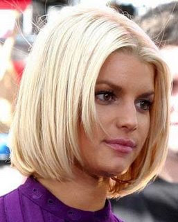 Short Bob Hairstyles - Angled, Inverted, Asymmetrical, Blunt Bobs 2