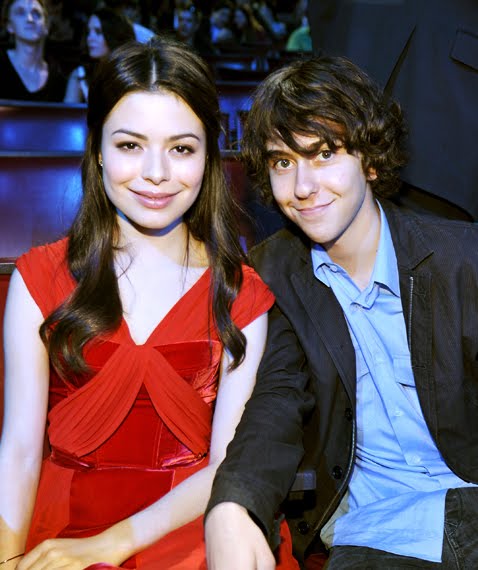 MIRANDA COSGROVE: SUPOSTO NAMORADO DE Miranda Cosgrove