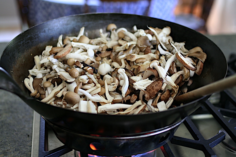FOODjimoto: Mushroom Sticky Rice