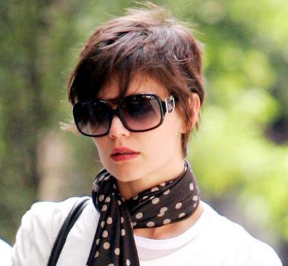 Cute short hairstyle for girls 2009. Funky