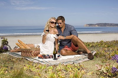 ZARZAR ANGEL Nina Baprawska - Wine Product Manufacturer Campaign ZARZAR ANGEL Nina Baprawska - Wine Product Manufacturer Campaign