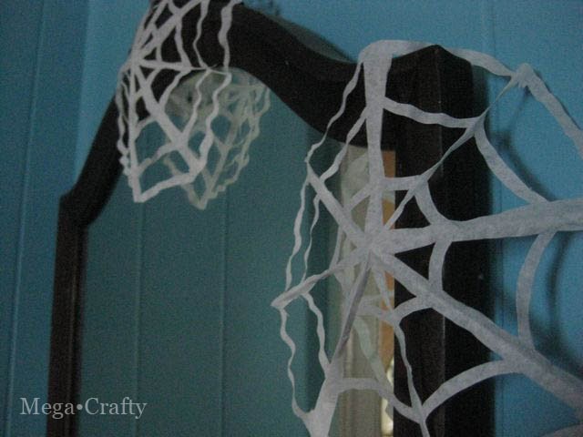 Mega•Crafty: Coffee Filter Spiderwebs and Banners