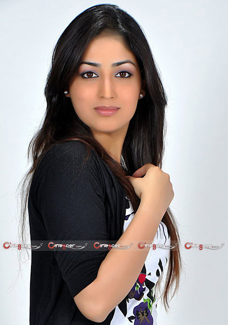 All Stars Photo Site Yami Gautam Indian Tv Actress Bollywood Actress Telugu Movie Actress Cute