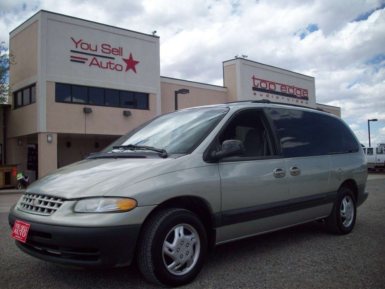 Chrysler voyager 2000 se specifications