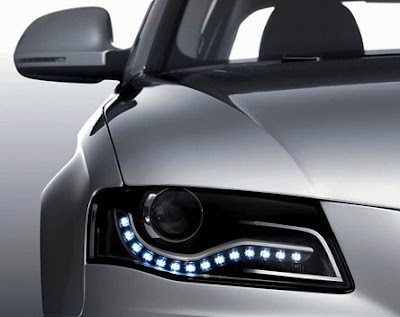 LED Eyelashes : Like a Audi Lights - Audi Fan Girls