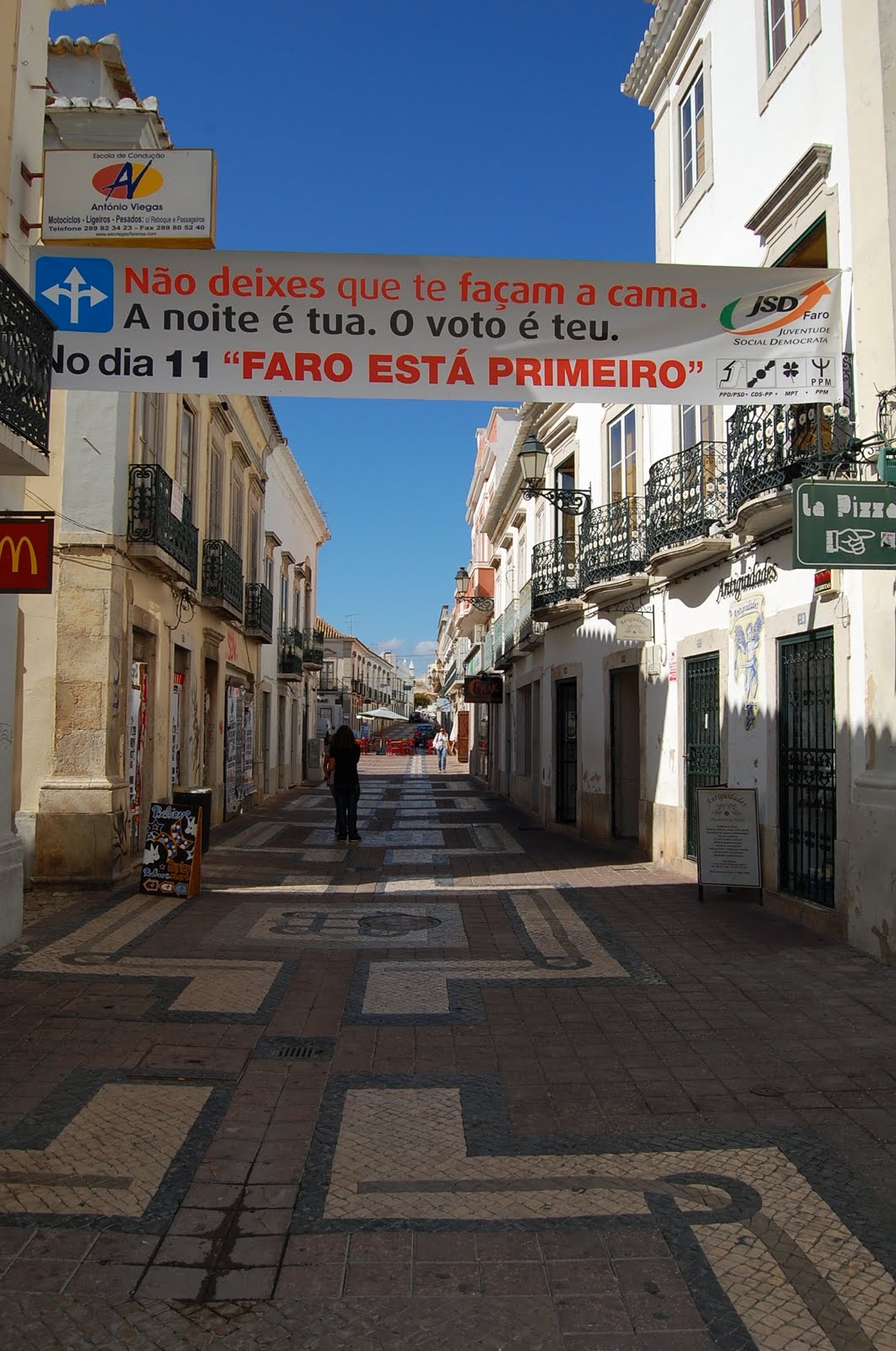 [JSD-Faro-Esta-Primeiro-Eng-Macario-Correia-Noite-Coligacao-Algarve-capital.JPG]