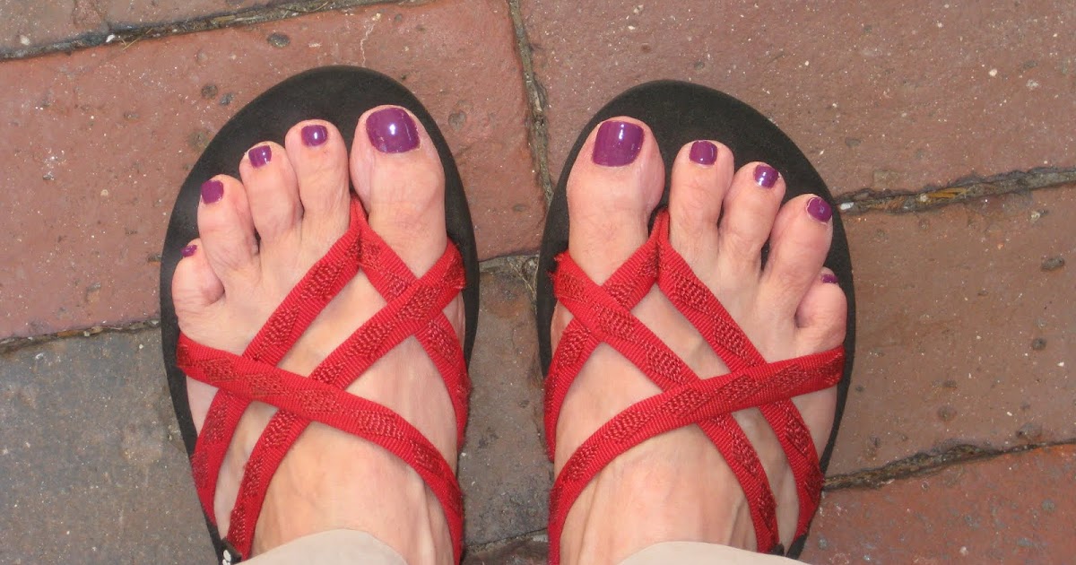 Debbie's Blog 232/365 Purple toes
