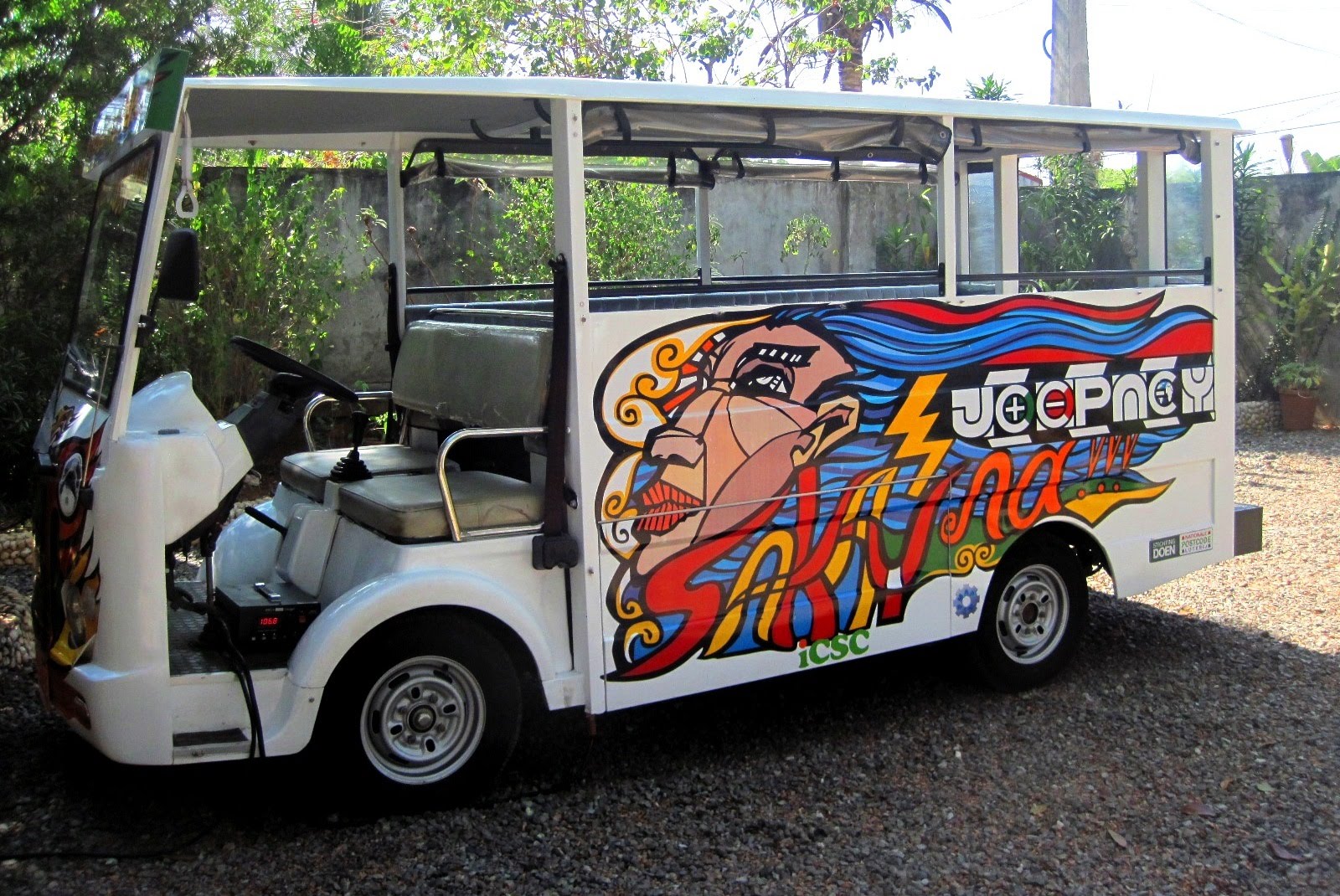 Eco Friendly Electric Motorbikes Electric Jeepney Philippines by PHUV