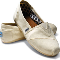 World Of Sneakers: the TOMS