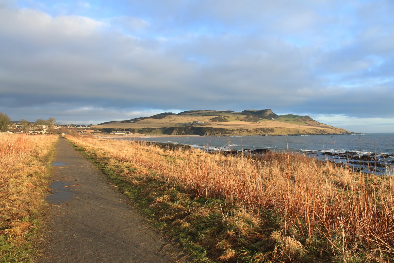 Walking in the North East of Scotland Inverbervie & Benholm Circuit