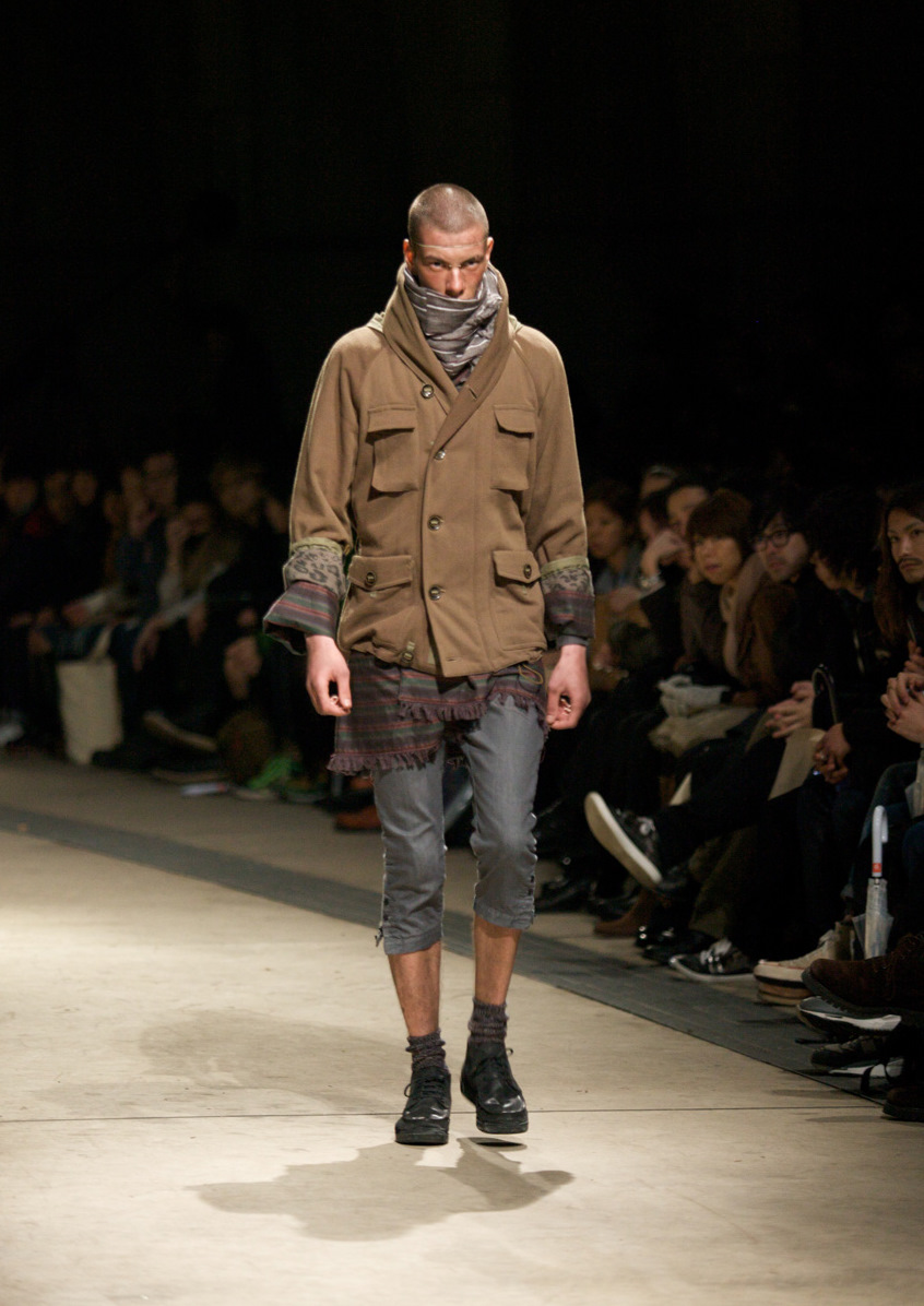 0001-03-23-2010-JFW-Factotum-001.jpg