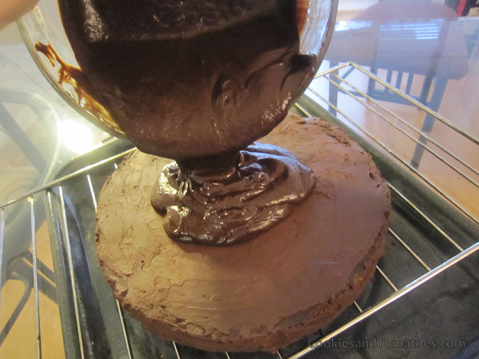 http://2.bp.blogspot.com/_3gA3wtg4v6w/TN2yIy0WadI/AAAAAAAAHrg/-dv07b6ZMFs/s1600/Chili+Chocolate+Cake-36.JPG