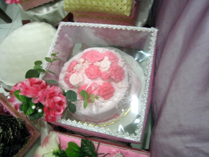 [hantaran+kek+pink.jpg]