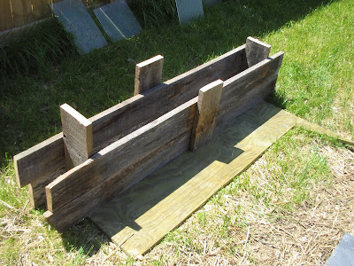 St. James Street Renovation: low concrete garden wall
