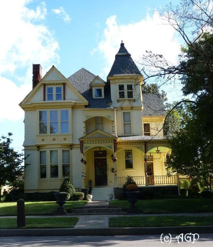 VINTAGE HOMES of ALABAMA