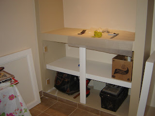 Diseños: Diseños en estantes flotantes, estantes, puertas, un estilo