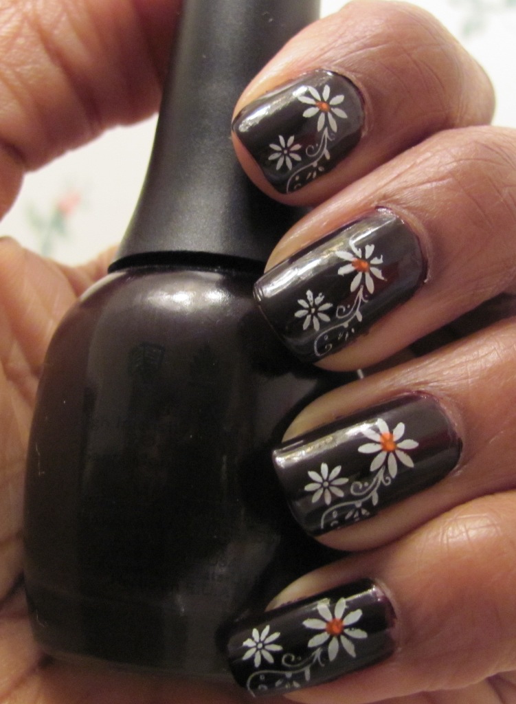 [shadesofdark1m53.JPG]