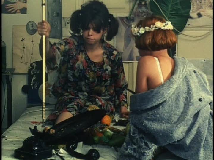 The Blog Where I Review 1 Movie A Week Until I Die Daisies (1966)