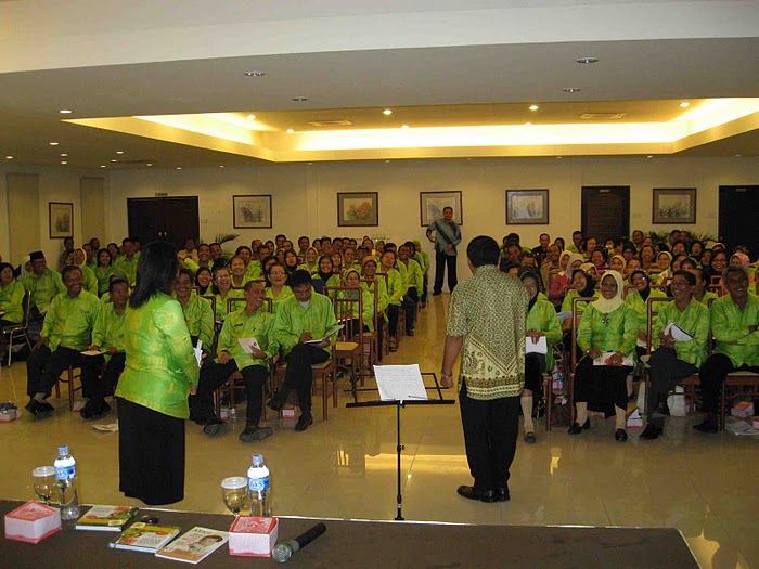 Roadshow Pelatihan 1000 guru se Sumatera Utara bersama PWI Medan dan PT ASIAN AGRI