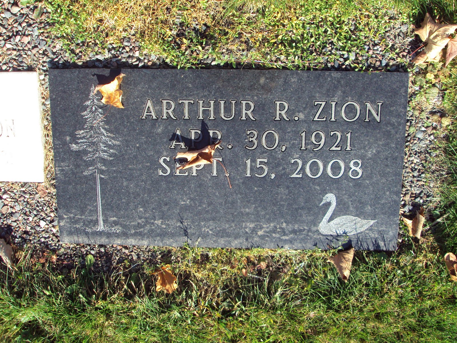 MyFamilyRootsRunDeep Tombstone Tuesday Forest Hill Cemetery Duluth