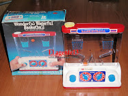 JUEGO DE AGUA DOBLE WONDERFUL WATERFUL "BASKETBALL".TOMY - TOP TOYS.