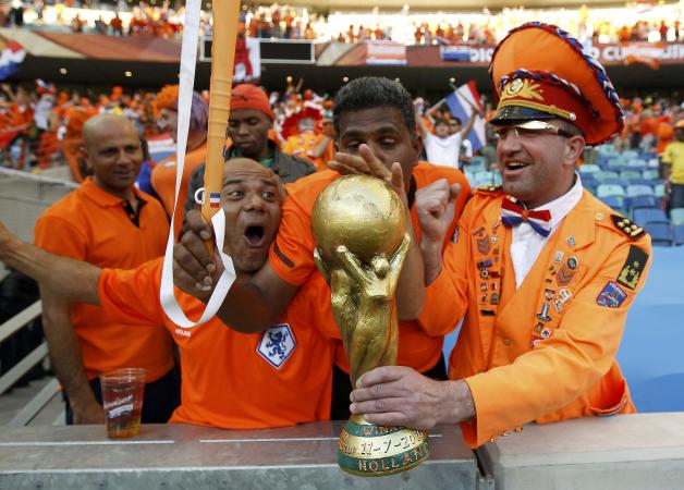 Football Home: Netherlands Soccer Team Images