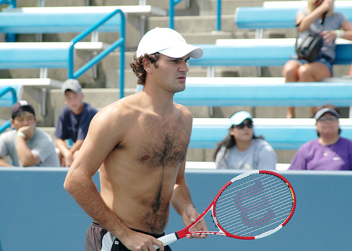 World Sports: Roger Federer Shirtless pics. 