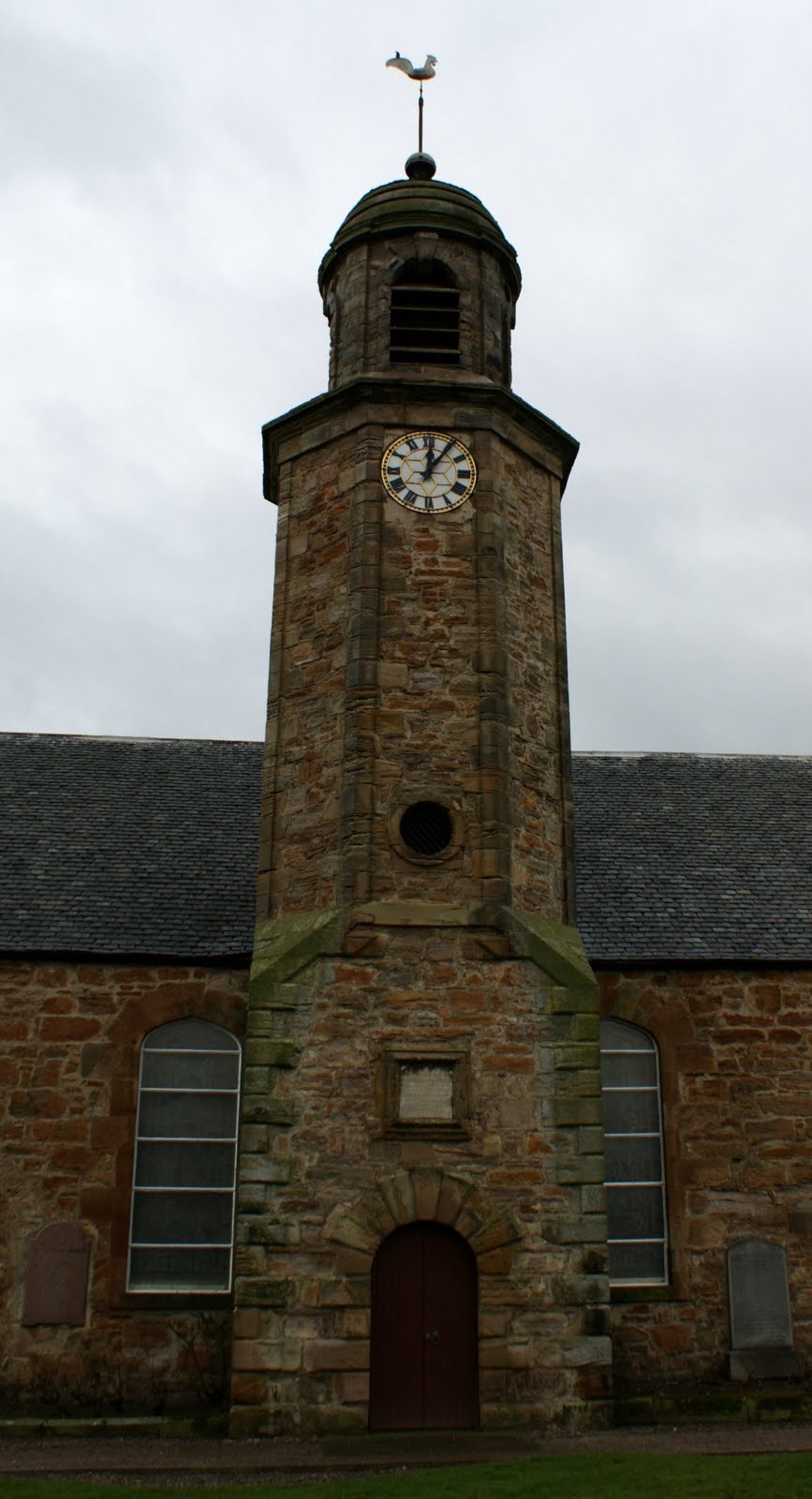 [January+24th+Photograph+Elie+Parish+Church+Scotland+03.jpg]