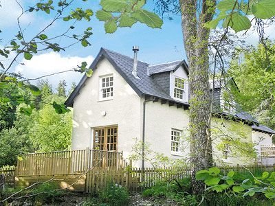 [Enochdhu+Holiday+Cottage+Perthshire+Scotland.JPG]