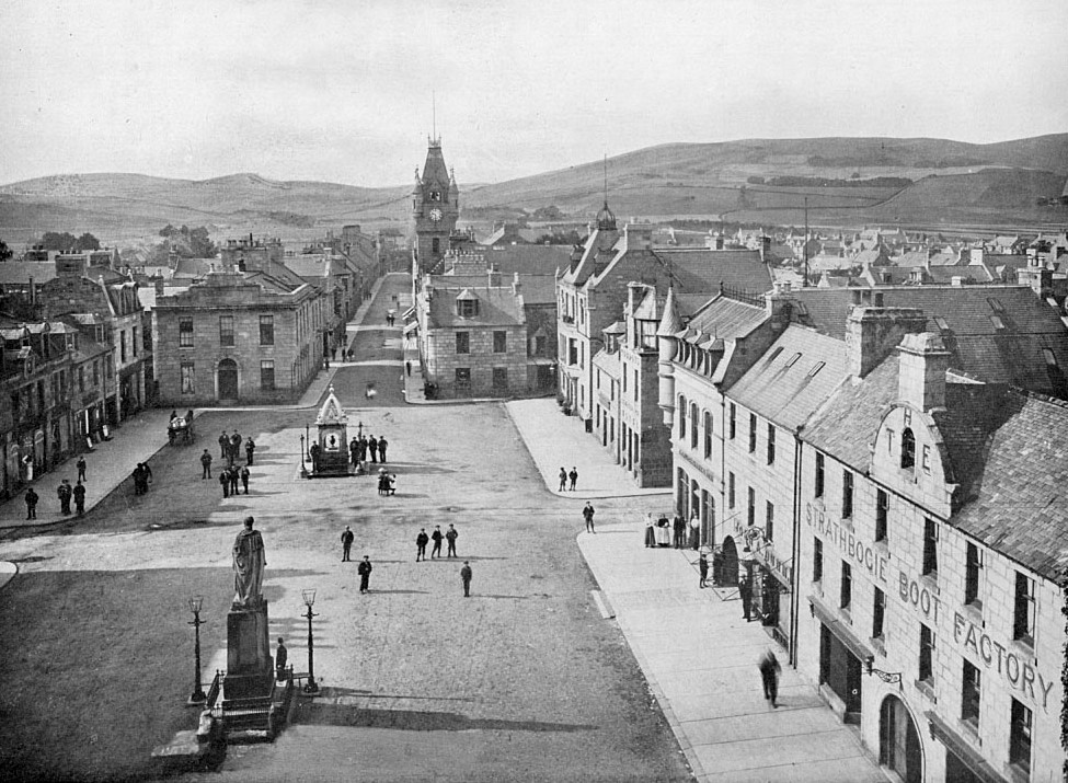 Tour Scotland Old Photographs Huntly Aberdeenshire Scotland