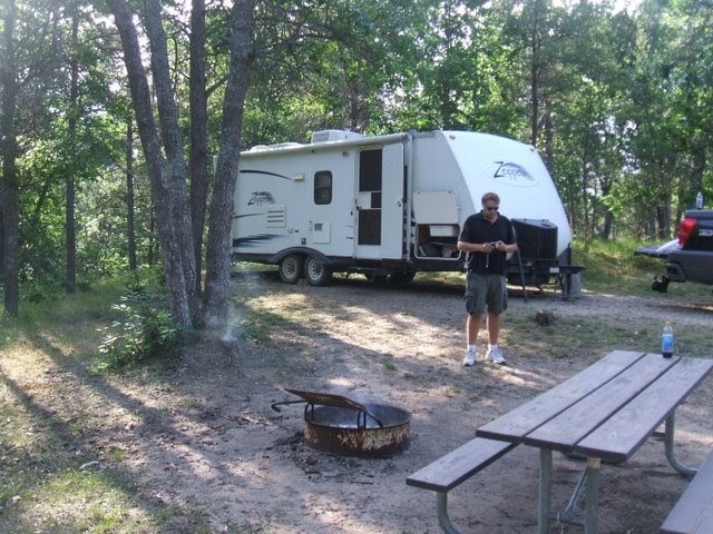 Michigan Camping: Kneff Lake National Forest Campground - Grayling