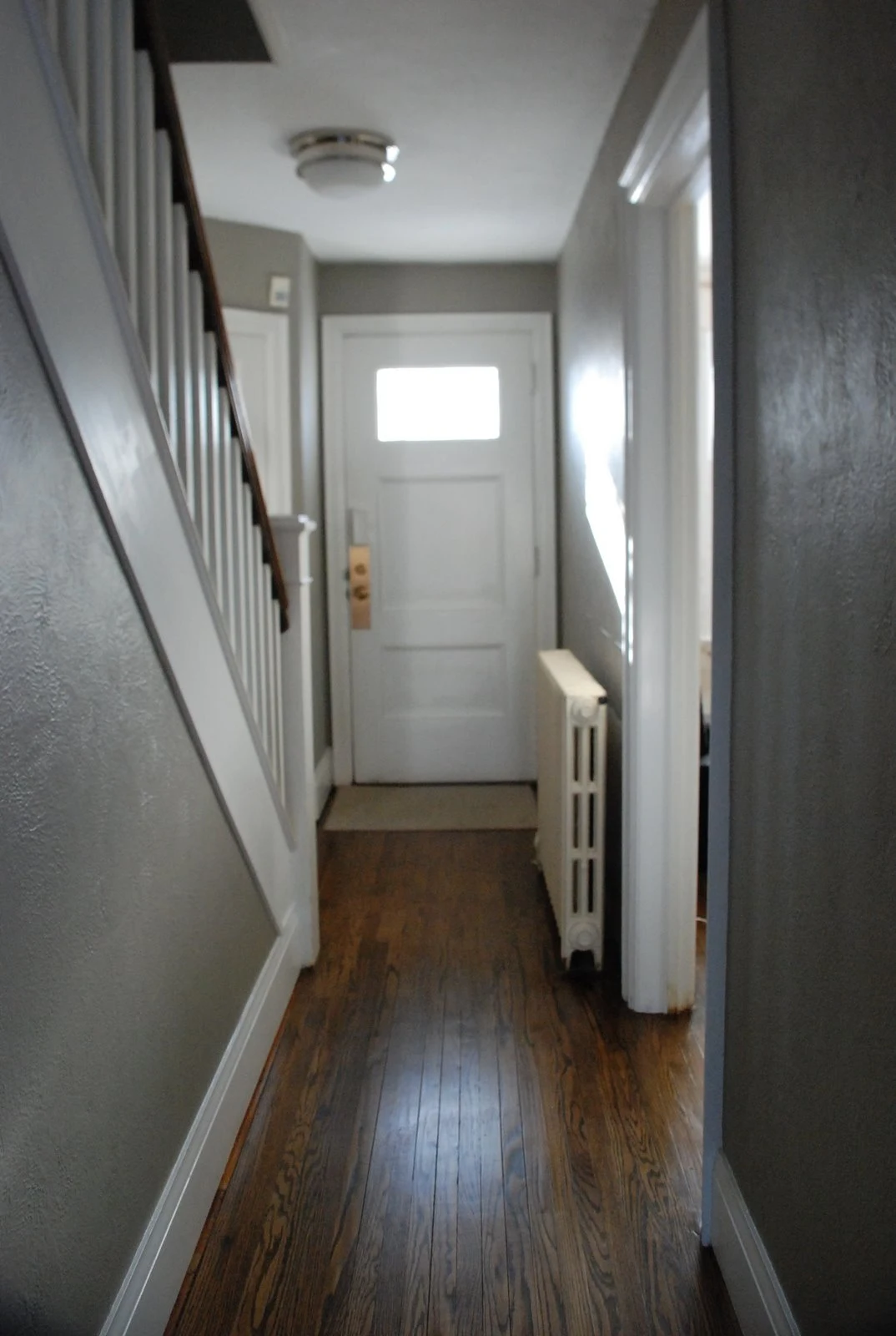 small entryway, entryway makever, small entry decor ideas