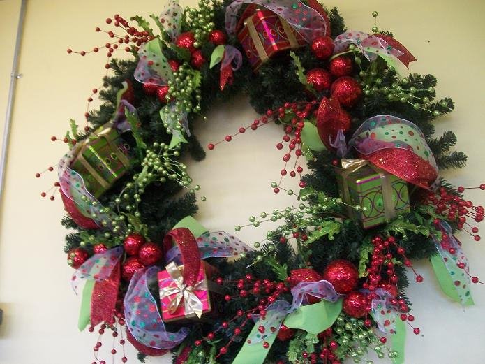 [wreath.jpg]