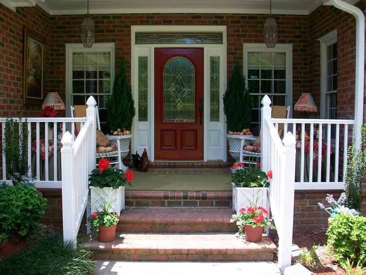 [frontdoorfull2.JPG]