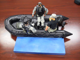 Occam's Broadsword: Real Deal 1/6 Scale Dioramas