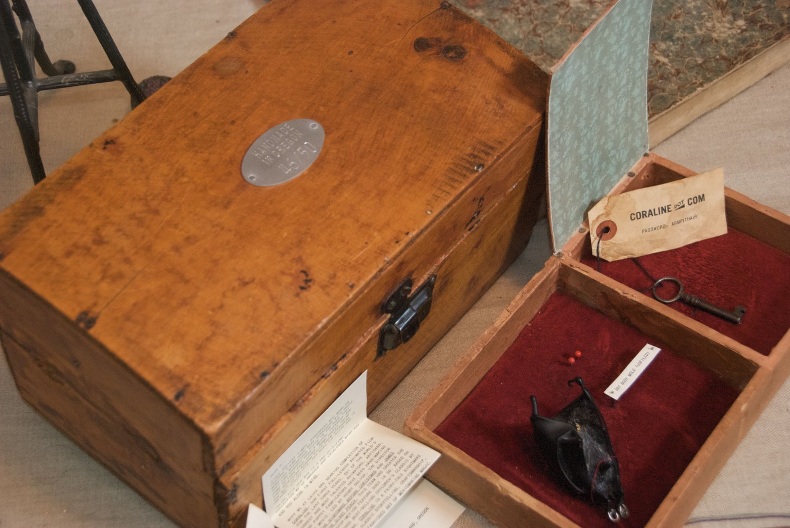 [colinegiftboxclosed.jpg]