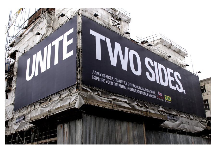 [900+PRINT+PORTFOLIO+PAGE+31.jpg]