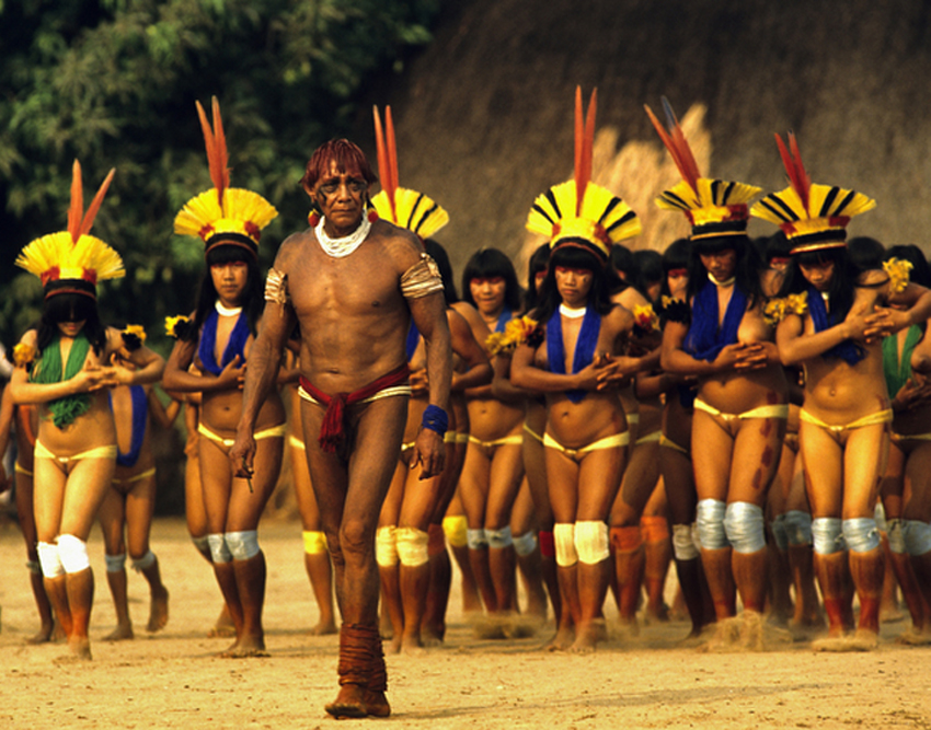 Cittadini Del Mondo America Indios Xingu Yamurikuma