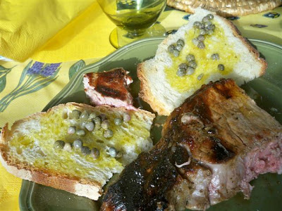 papavero di campo Una domenica in campagna. Novembre. Desinare all