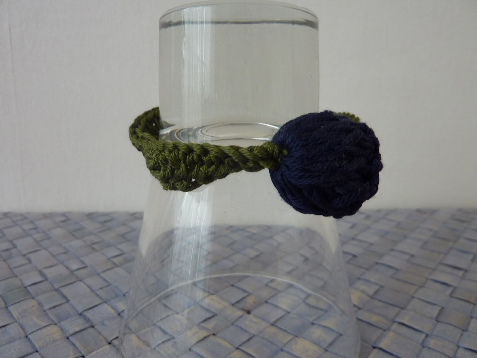 Des Amies Bijoux Yarn Jewelry Crocheted beads bracelets