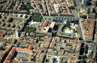 Photo aérienne du centre ville de Bordeaux