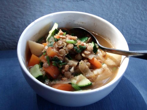 [lentil-soup-bowl.jpg]