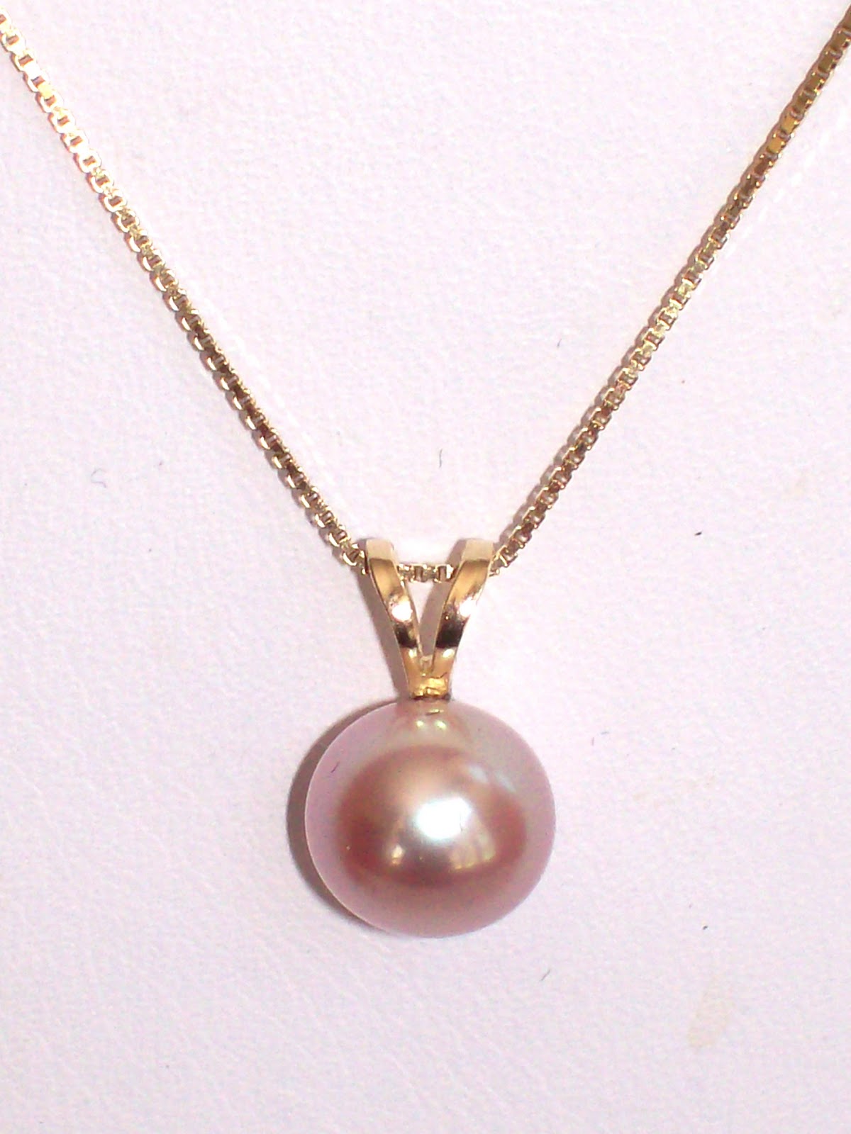 MENOPAUSAL NEW MOM Pure Pearls Pink Pearl Pendant GIVEAWAY and Review