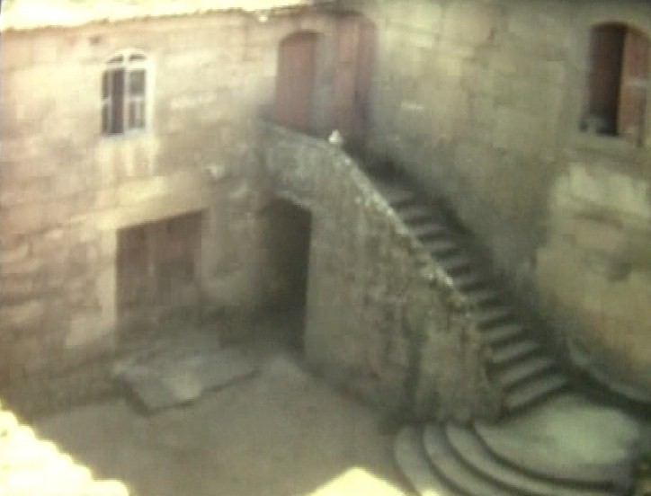 [54_pulled_image.jpg]